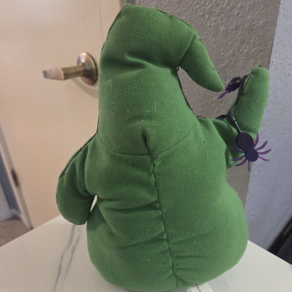 Oogie Boogie Animated Plushie- Nightmare Before Christmas - Picture 4 of 8